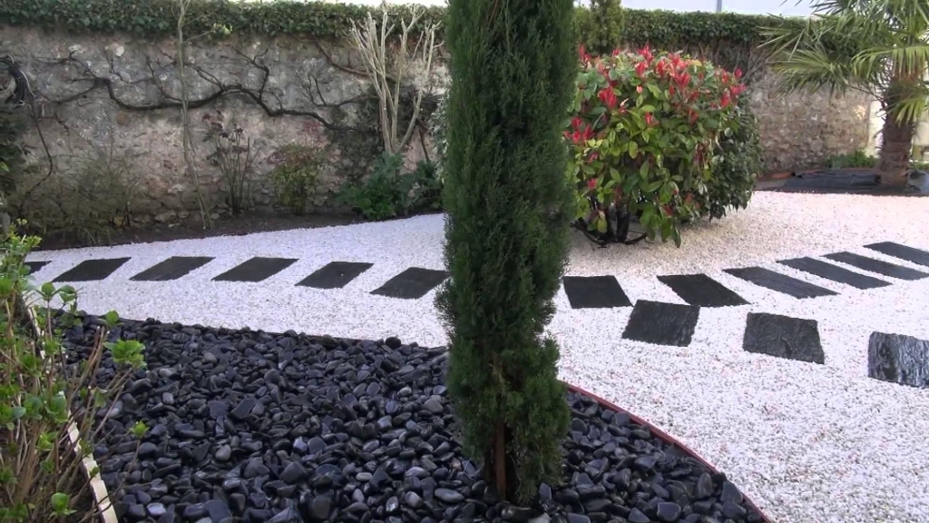 Réaliser des pas japonais dans son jardin Conseils et astuces pour