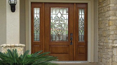 3 types de bois à utiliser pour construire une porte d’entrée